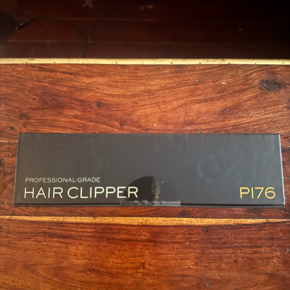Professional-Grade Hair Clipper PI76